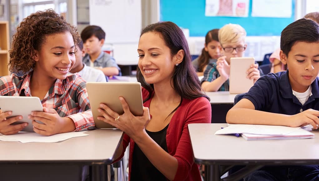 Revolutionizing Education: The Role of LMS in Modern Teaching