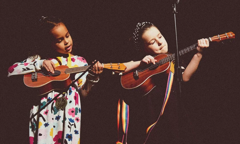 Young ukulele learners